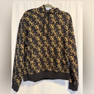 Nike Sportswear Club Logo Sweatshirt Black & Gold Men’s M Streetwear Athleisure